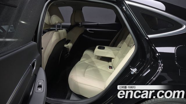 Hyundai Sonata The Edge (DN8) 2.0 Exclusive 2025 — фото 26