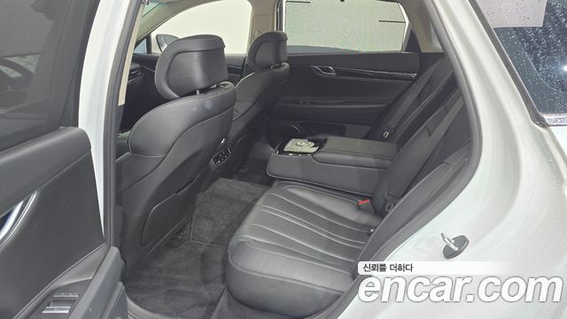 Genesis G80 (RG3) Gasoline 2.5 Turbo AWD 2022 — фото 11