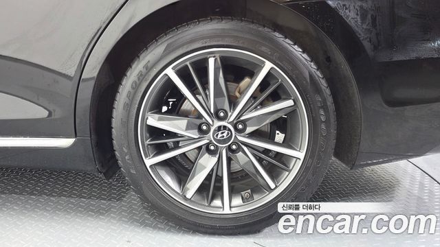 Hyundai Grandeur (IG) 3.0 LPi Rent Car Exclusive 2023 — фото 21
