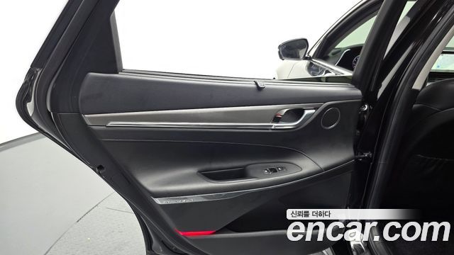 Hyundai Grandeur (IG) 3.0 LPi Rent Car Exclusive 2023 — фото 25