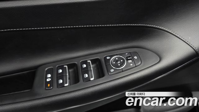 Hyundai Grandeur (IG) 3.0 LPi Rent Car Exclusive 2023 — фото 36