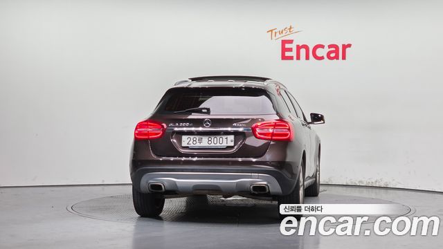 Mercedes-Benz GLA-Class (X156) GLA200 d 4MATIC 2016 — фото 4