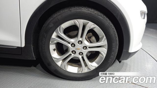 Chevrolet Bolt EV EV LT DLX 2019 — фото 27