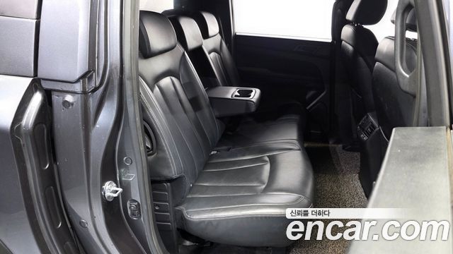 KG Mobility (SsangYong) Rexton Sports Khan Diesel 2.2 4WD Dynamic Edition (5-Link) 2021 — фото 16