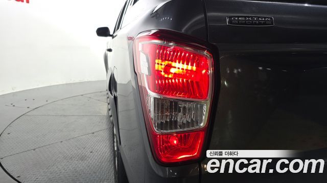 KG Mobility (SsangYong) Rexton Sports Khan Diesel 2.2 4WD Dynamic Edition (5-Link) 2021 — фото 29