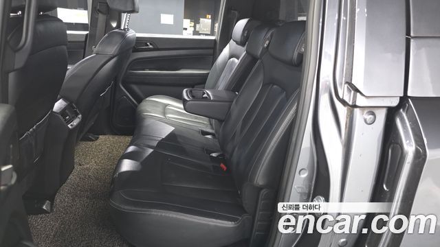 KG Mobility (SsangYong) Rexton Sports Khan Diesel 2.2 4WD Dynamic Edition (5-Link) 2021 — фото 32