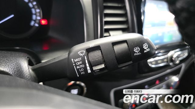 KG Mobility (SsangYong) Rexton Sports Khan Diesel 2.2 4WD Dynamic Edition (5-Link) 2021 — фото 33