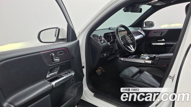 Mercedes-Benz GLB-Class (X247) GLB200 d 2023 — фото 10