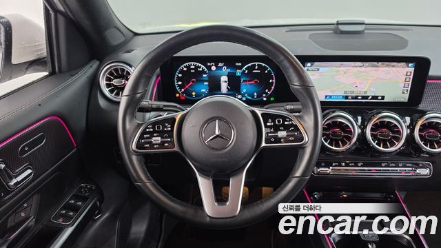 Mercedes-Benz GLB-Class (X247) GLB200 d 2023 — фото 13