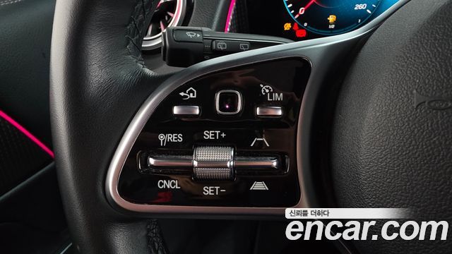 Mercedes-Benz GLB-Class (X247) GLB200 d 2023 — фото 16