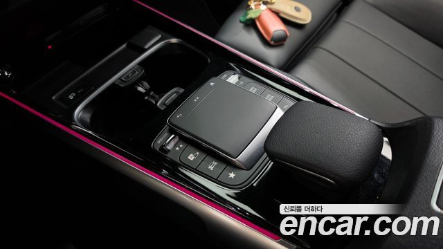 Mercedes-Benz GLB-Class (X247) GLB200 d 2023 — фото 27