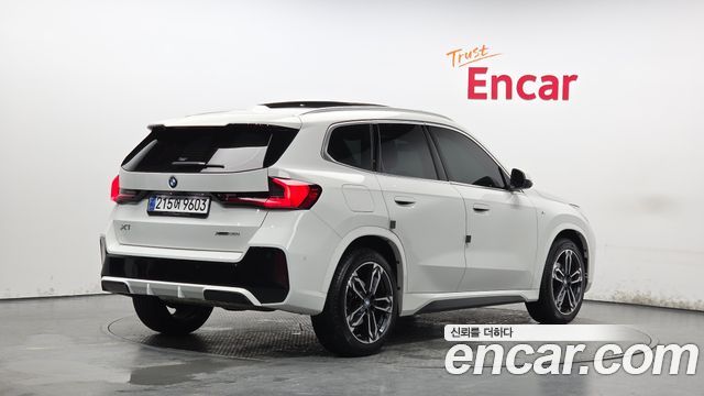 BMW X1 (U11) xDrive 20i M Sport 2024 — фото 2