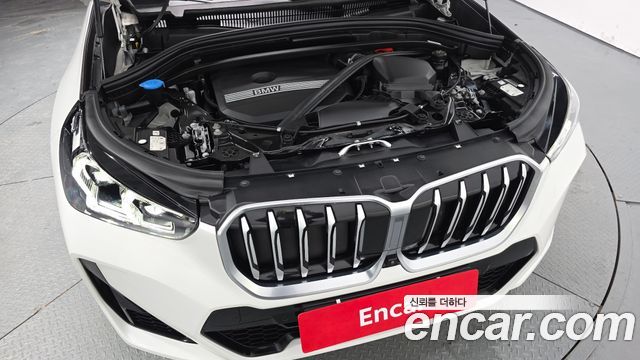 BMW X1 (U11) xDrive 20i M Sport 2024 — фото 6