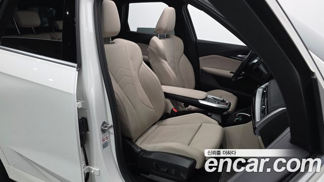 BMW X1 (U11) xDrive 20i M Sport 2024 — фото 26