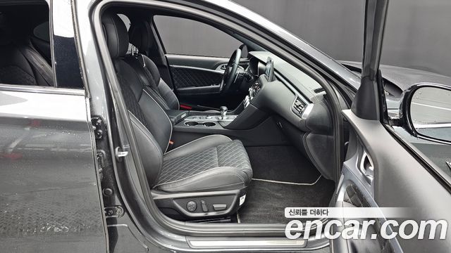 Genesis G70 2.0T Sport Package 2019 — фото 26