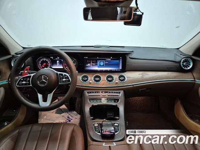 Mercedes-Benz E-Class (W213) E220d 4MATIC Exclusive 2019 — фото 7