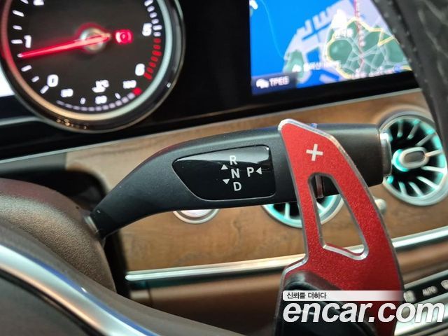 Mercedes-Benz E-Class (W213) E220d 4MATIC Exclusive 2019 — фото 8