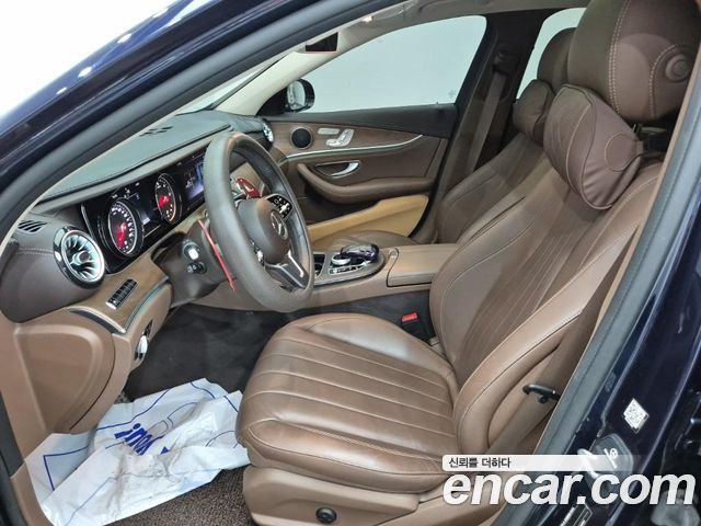 Mercedes-Benz E-Class (W213) E220d 4MATIC Exclusive 2019 — фото 15