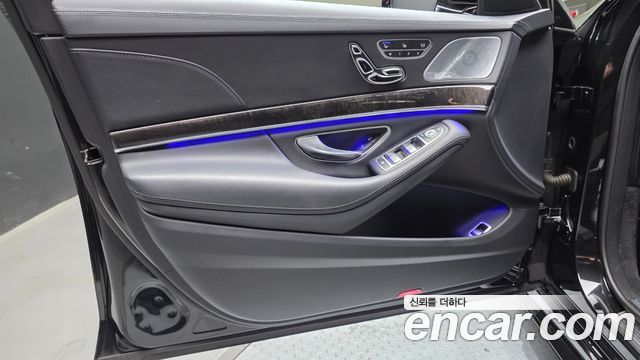 Mercedes-Benz S-Class (W222) S350 d 4MATIC 2019 — фото 24