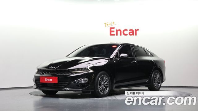 Kia K5 (III) 2.0 Prestige 2023 — фото 1
