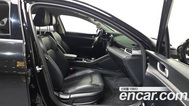 Kia K5 (III) 2.0 Prestige 2023 — фото 11