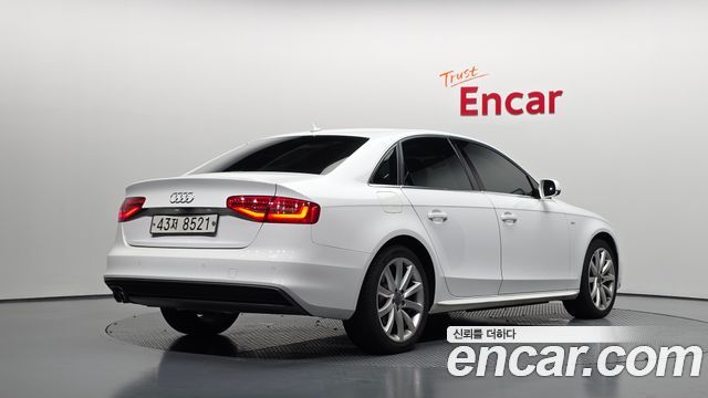 Audi A4 35 TDI Quattro Dynamic B8 2015 — фото 2