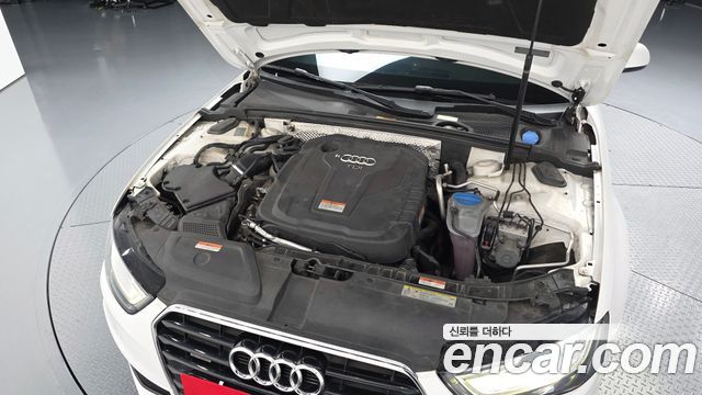 Audi A4 35 TDI Quattro Dynamic B8 2015 — фото 6