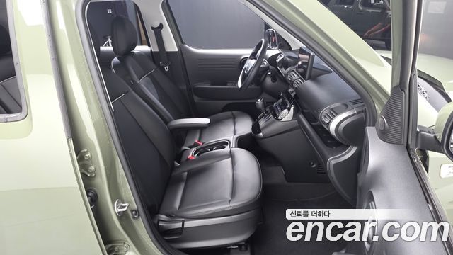 Hyundai Casper Smart 2023 — фото 12