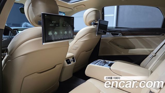 Genesis G80 3.3 GDI AWD Luxury 2017 — фото 13