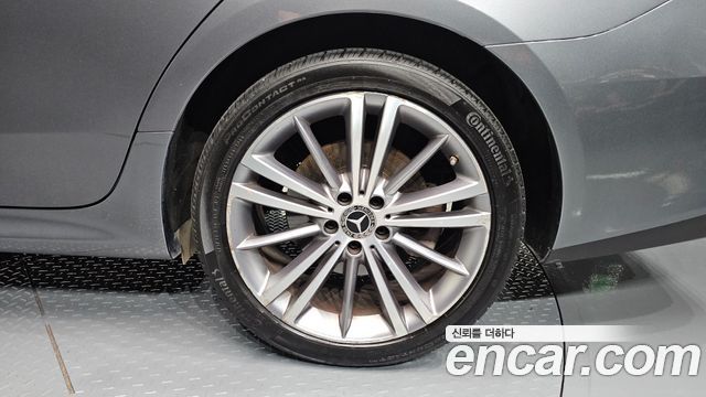 Mercedes-Benz CLS-Class (C257) CLS400d 4MATIC 2019 — фото 21