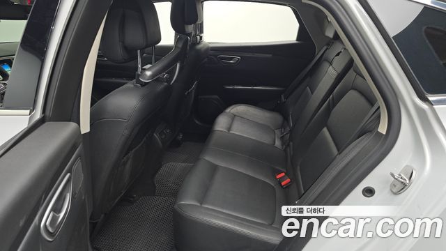 Renault Korea SM6 2.0 GDe SE 2017 — фото 12