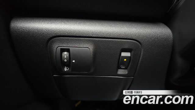 Renault Korea SM6 2.0 GDe SE 2017 — фото 17