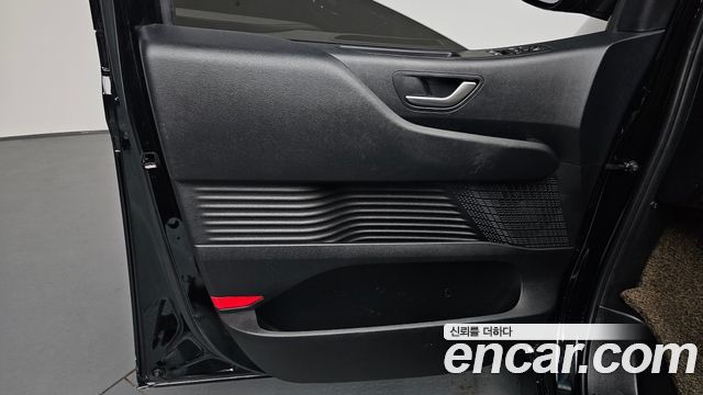 Hyundai Staria HEV 1.6 Tourer 11-Seater Modern 2025 — фото 24