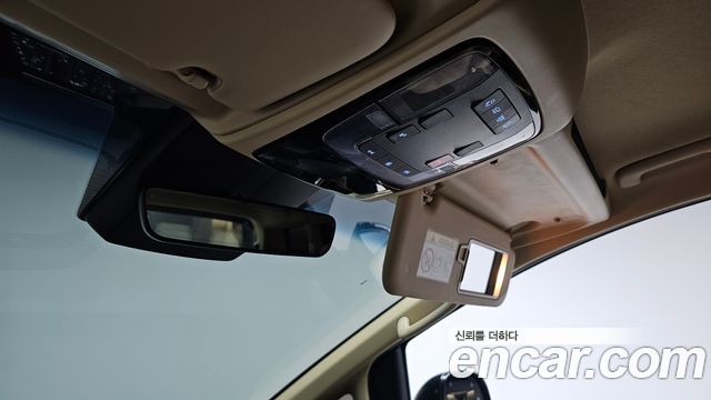 Hyundai Staria HEV 1.6 Tourer 11-Seater Modern 2025 — фото 31