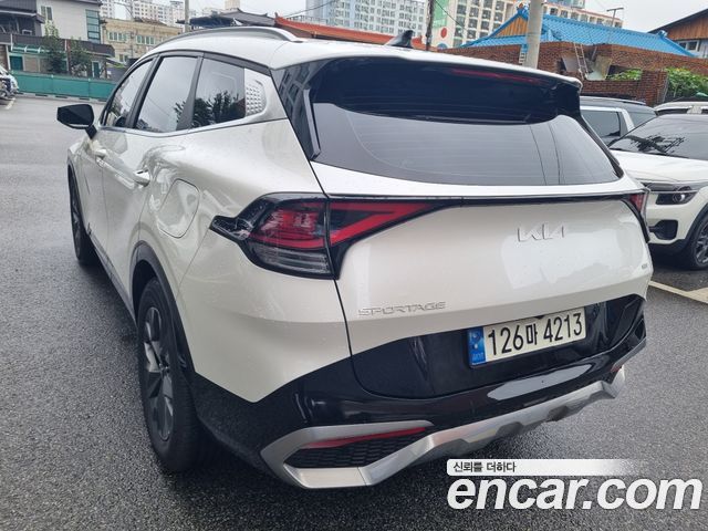 Kia Sportage (V) Gasoline 1.6 Turbo 4WD Signature 2022 — фото 4