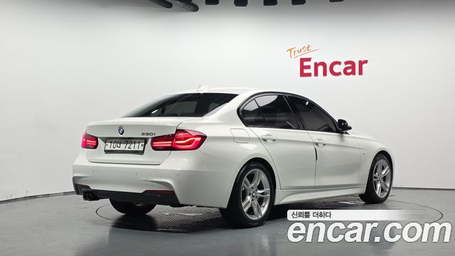 BMW 3 Series (F30) 330i M Sport Shadow 2018 — фото 2