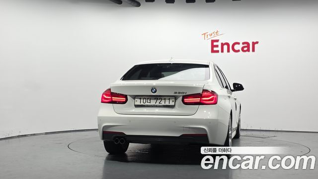 BMW 3 Series (F30) 330i M Sport Shadow 2018 — фото 4