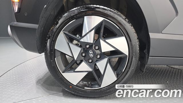 Hyundai Kona (SX2) Gasoline 2.0 2WD Inspiration 2025 — фото 5
