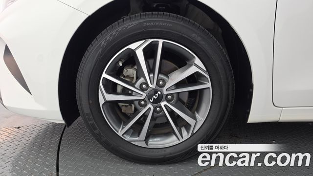 Kia K3 (II) 1.6 Prestige 2022 — фото 5