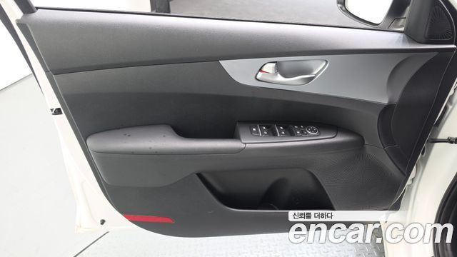 Kia K3 (II) 1.6 Prestige 2022 — фото 24