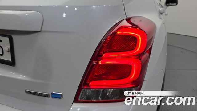 Chevrolet Trax 1.6 Diesel Premier 2018 — фото 23