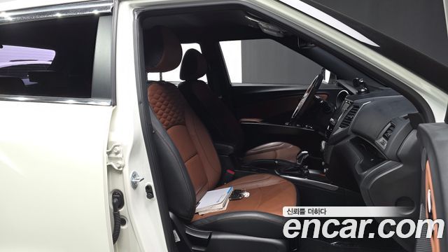 KG Mobility (SsangYong) Tivoli Armor Gear Plus 2WD 2019 — фото 11