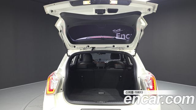 KG Mobility (SsangYong) Tivoli Armor Gear Plus 2WD 2019 — фото 20