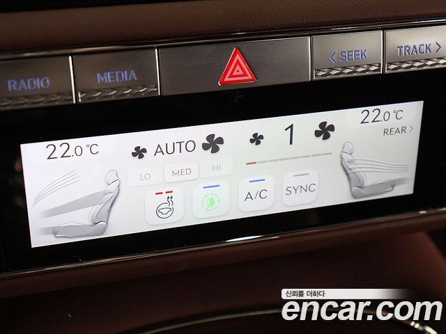 Genesis G90 (RS4) Gasoline 3.5 Turbo 2WD 2023 — фото 19