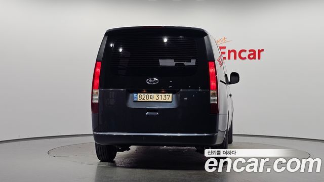 Hyundai Staria Cargo 3-Seater Modern 2022 — фото 4