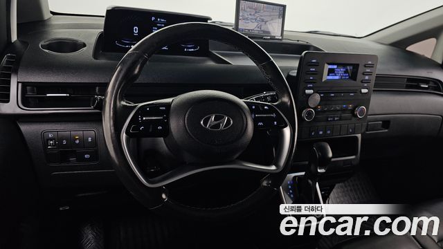Hyundai Staria Cargo 3-Seater Modern 2022 — фото 13