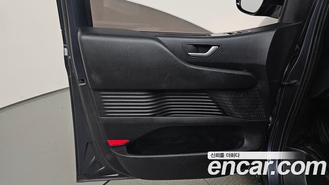 Hyundai Staria Cargo 3-Seater Modern 2022 — фото 24