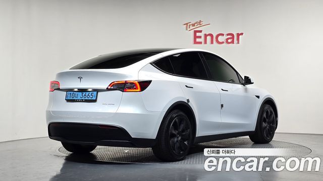 Tesla Model Y Long Range AWD 2021 — фото 2