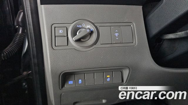 Hyundai Solati 15-seater Luxury 2020 — фото 16