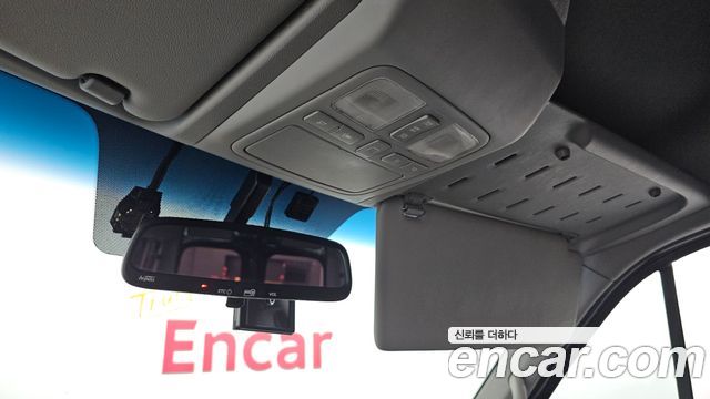 Hyundai Solati 15-seater Luxury 2020 — фото 17